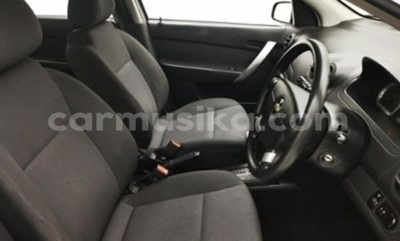 Acheter Occasion Voiture Chevrolet Aveo Blanc à Beitbridge, Matabeleland South Acheter Occasion Voiture Chevrolet Aveo Blanc à Beitbridge, Matabeleland South