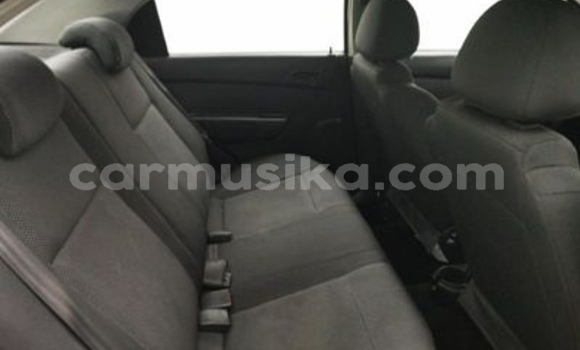 Acheter Occasion Voiture Chevrolet Aveo Blanc à Beitbridge, Matabeleland South Acheter Occasion Voiture Chevrolet Aveo Blanc à Beitbridge, Matabeleland South