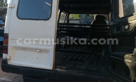 Buy Used Ford Tourneo Custom White Car in Bulawayo in Bulawayo Buy Used Ford Tourneo Custom White Car in Bulawayo in Bulawayo