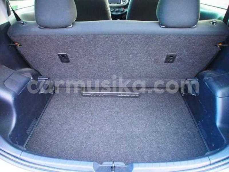 Big with watermark toyota vitz matabeleland south beitbridge 21998