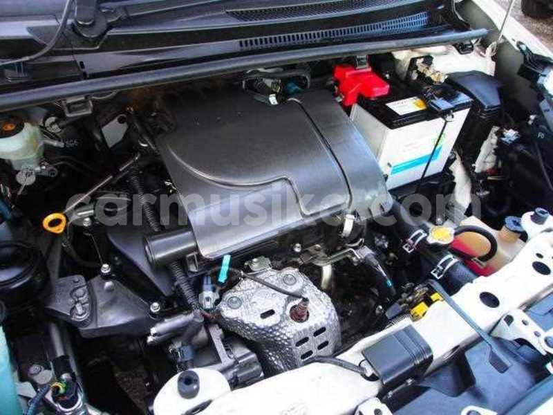 Big with watermark toyota vitz matabeleland south beitbridge 21998