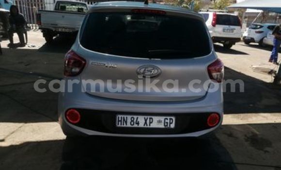 Tenga Tsaru Hyundai i10 Sirivha Mota in Beitbridge in Matabeleland South Tenga Tsaru Hyundai i10 Sirivha Mota in Beitbridge in Matabeleland South