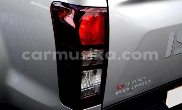 Acheter Occasion Voiture Isuzu KB Autre à Beitbridge, Matabeleland South Acheter Occasion Voiture Isuzu KB Autre à Beitbridge, Matabeleland South