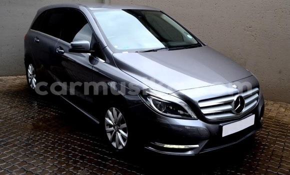 Buy Used Mercedes-Benz C180 COUPE Other Car in Beitbridge in Matabeleland South Buy Used Mercedes-Benz C180 COUPE Other Car in Beitbridge in Matabeleland South