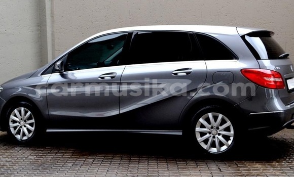 Buy Used Mercedes-Benz C180 COUPE Other Car in Beitbridge in Matabeleland South Buy Used Mercedes-Benz C180 COUPE Other Car in Beitbridge in Matabeleland South