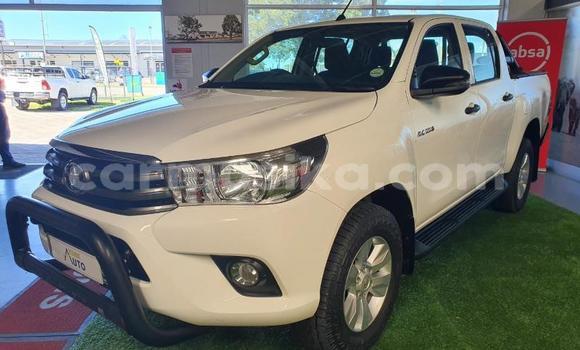 Acheter Occasion Voiture Toyota Hilux Blanc à Beitbridge, Matabeleland South Acheter Occasion Voiture Toyota Hilux Blanc à Beitbridge, Matabeleland South