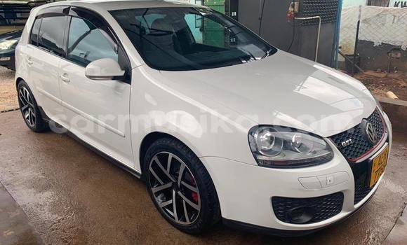 Acheter Occasion Voiture Volkswagen Golf Blanc à Harare, Harare Acheter Occasion Voiture Volkswagen Golf Blanc à Harare, Harare
