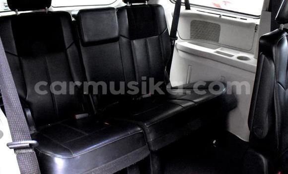 Acheter Occasion Voiture Chrysler Voyager Autre à Beitbridge, Matabeleland South Acheter Occasion Voiture Chrysler Voyager Autre à Beitbridge, Matabeleland South