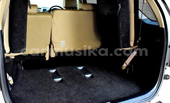 Tenga Tsaru Toyota Fortuner Zvimwe Mota in Beitbridge in Matabeleland South Tenga Tsaru Toyota Fortuner Zvimwe Mota in Beitbridge in Matabeleland South