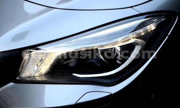 Acheter Occasion Voiture Mercedes-Benz C-Classe Autre à Beitbridge, Matabeleland South Acheter Occasion Voiture Mercedes-Benz C-Classe Autre à Beitbridge, Matabeleland South