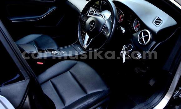 Acheter Occasion Voiture Mercedes-Benz C-Classe Autre à Beitbridge, Matabeleland South Acheter Occasion Voiture Mercedes-Benz C-Classe Autre à Beitbridge, Matabeleland South