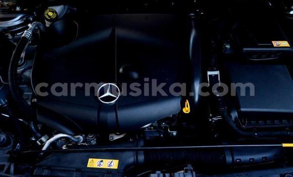 Acheter Occasion Voiture Mercedes-Benz C-Classe Autre à Beitbridge, Matabeleland South Acheter Occasion Voiture Mercedes-Benz C-Classe Autre à Beitbridge, Matabeleland South