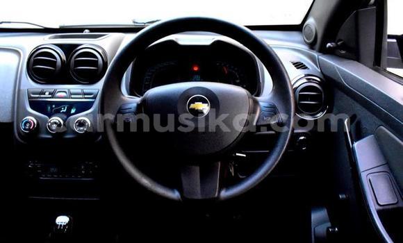 Acheter Occasion Voiture Chevrolet Corsa Blanc à Beitbridge, Matabeleland South Acheter Occasion Voiture Chevrolet Corsa Blanc à Beitbridge, Matabeleland South