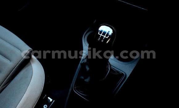 Acheter Occasion Voiture Chevrolet Corsa Blanc à Beitbridge, Matabeleland South Acheter Occasion Voiture Chevrolet Corsa Blanc à Beitbridge, Matabeleland South