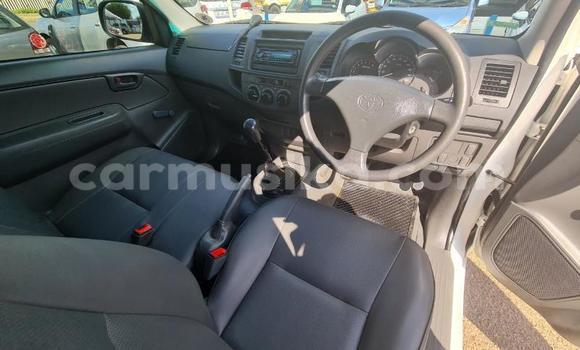 Acheter Occasion Voiture Toyota Hilux Blanc à Beitbridge, Matabeleland South Acheter Occasion Voiture Toyota Hilux Blanc à Beitbridge, Matabeleland South