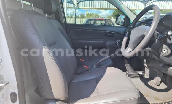 Acheter Occasion Voiture Toyota Hilux Blanc à Beitbridge, Matabeleland South Acheter Occasion Voiture Toyota Hilux Blanc à Beitbridge, Matabeleland South