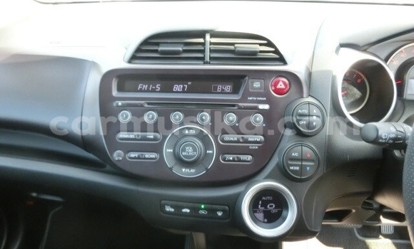 Acheter Occasion Voiture Honda Fit Gris à Beitbridge, Matabeleland South Acheter Occasion Voiture Honda Fit Gris à Beitbridge, Matabeleland South