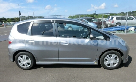 Acheter Occasion Voiture Honda Fit Gris à Beitbridge, Matabeleland South Acheter Occasion Voiture Honda Fit Gris à Beitbridge, Matabeleland South