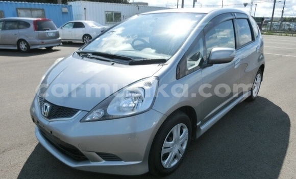 Acheter Occasion Voiture Honda Fit Gris à Beitbridge, Matabeleland South Acheter Occasion Voiture Honda Fit Gris à Beitbridge, Matabeleland South