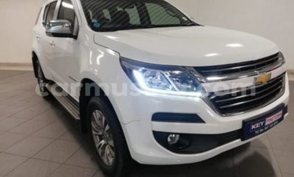 Nunua Ilio tumika Chevrolet TrailBlazer Nyeupe Gari ndani ya Beitbridge nchini Matabeleland Kusini