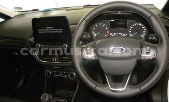 Nunua Ilio tumika Ford Everest Nyingine Gari ndani ya Beitbridge nchini Matabeleland Kusini Nunua Ilio tumika Ford Everest Nyingine Gari ndani ya Beitbridge nchini Matabeleland Kusini