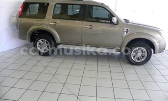 Nunua Ilio tumika Ford Everest Nyingine Gari ndani ya Beitbridge nchini Matabeleland Kusini Nunua Ilio tumika Ford Everest Nyingine Gari ndani ya Beitbridge nchini Matabeleland Kusini