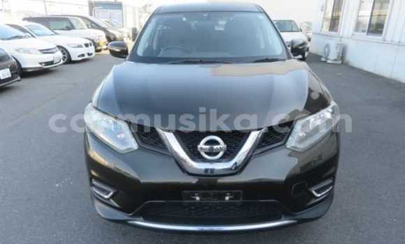 Nunua Ilio tumika Nissan X–Trail Nyeusi Gari ndani ya Beitbridge nchini Matabeleland Kusini