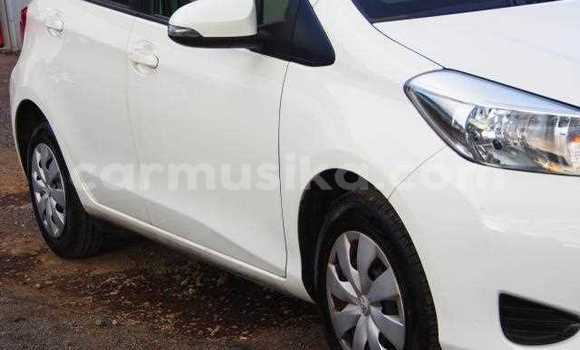 Nunua Ilio tumika Toyota Vitz Nyeupe Gari ndani ya Beitbridge nchini Matabeleland Kusini Nunua Ilio tumika Toyota Vitz Nyeupe Gari ndani ya Beitbridge nchini Matabeleland Kusini