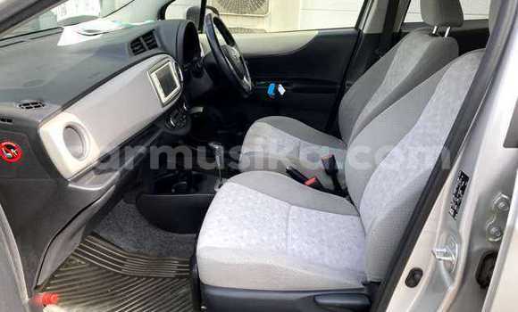 Tenga Tsaru Toyota Vitz Sirivha Mota in Beitbridge in Matabeleland South Tenga Tsaru Toyota Vitz Sirivha Mota in Beitbridge in Matabeleland South