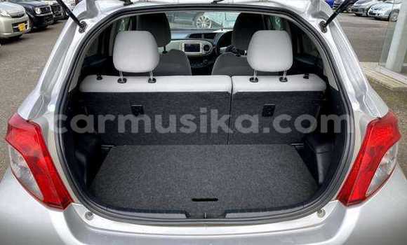 Tenga Tsaru Toyota Vitz Sirivha Mota in Beitbridge in Matabeleland South Tenga Tsaru Toyota Vitz Sirivha Mota in Beitbridge in Matabeleland South