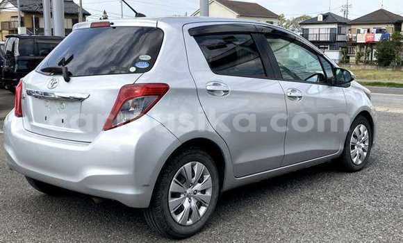 Tenga Tsaru Toyota Vitz Sirivha Mota in Beitbridge in Matabeleland South Tenga Tsaru Toyota Vitz Sirivha Mota in Beitbridge in Matabeleland South