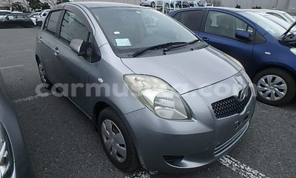 Nunua Ilio tumika Toyota Vitz Nyingine Gari ndani ya Beitbridge nchini Matabeleland Kusini