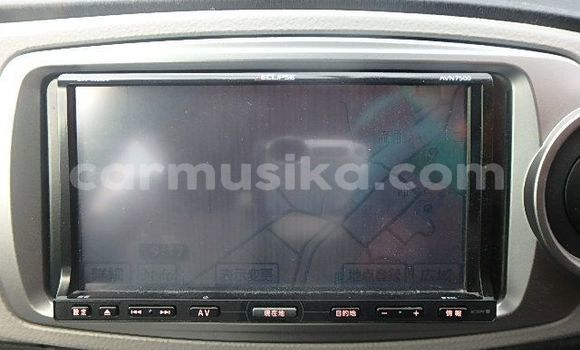 Acheter Occasion Voiture Toyota Vitz Rouge à Beitbridge, Matabeleland South Acheter Occasion Voiture Toyota Vitz Rouge à Beitbridge, Matabeleland South