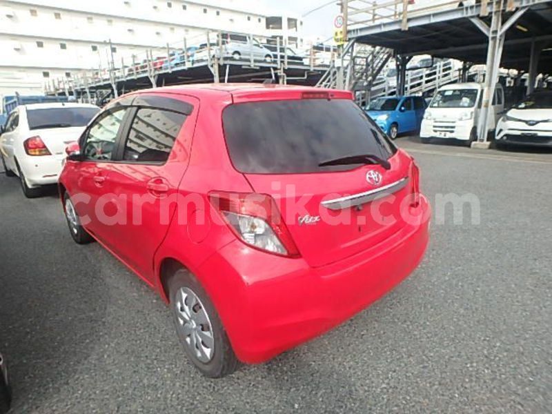 Big with watermark toyota vitz matabeleland south beitbridge 22054