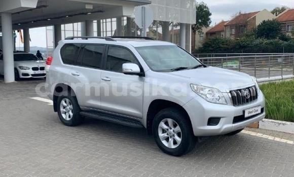 Buy Used Toyota Prado Silver Car in Beitbridge in Matabeleland South Buy Used Toyota Prado Silver Car in Beitbridge in Matabeleland South