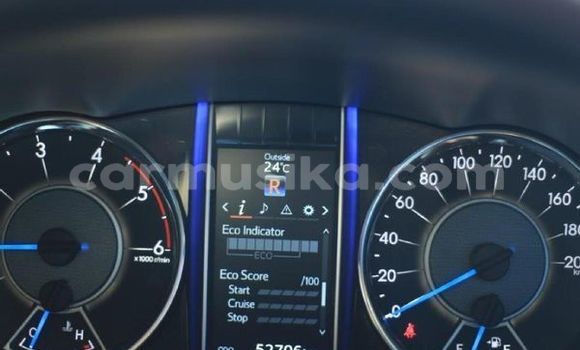 Acheter Occasion Voiture Toyota Fortuner Gris à Beitbridge, Matabeleland South Acheter Occasion Voiture Toyota Fortuner Gris à Beitbridge, Matabeleland South