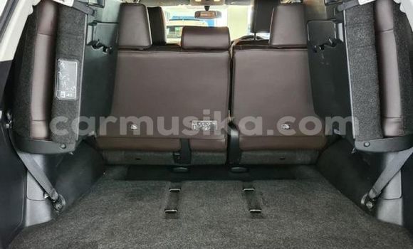 Acheter Occasion Voiture Toyota Fortuner Blanc à Beitbridge, Matabeleland South Acheter Occasion Voiture Toyota Fortuner Blanc à Beitbridge, Matabeleland South