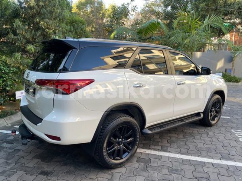 Big with watermark toyota fortuner matabeleland south beitbridge 22071