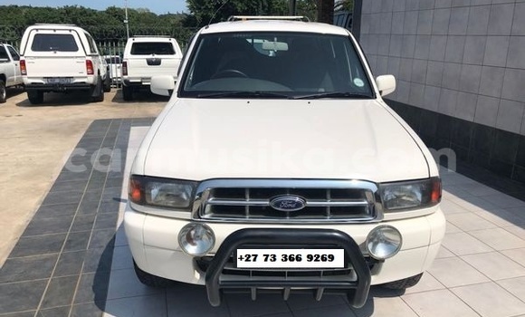 Buy Used Ford Ranger White Car in Beitbridge in Matabeleland South