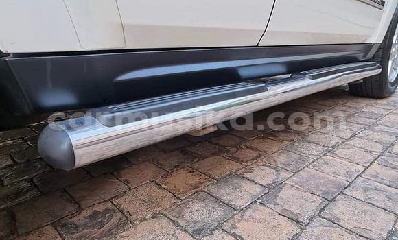 Acheter Occasion Voiture Jeep Grand Cherokee Blanc à Beitbridge, Matabeleland South Acheter Occasion Voiture Jeep Grand Cherokee Blanc à Beitbridge, Matabeleland South