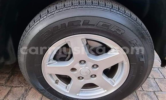 Acheter Occasion Voiture Jeep Grand Cherokee Blanc à Beitbridge, Matabeleland South Acheter Occasion Voiture Jeep Grand Cherokee Blanc à Beitbridge, Matabeleland South