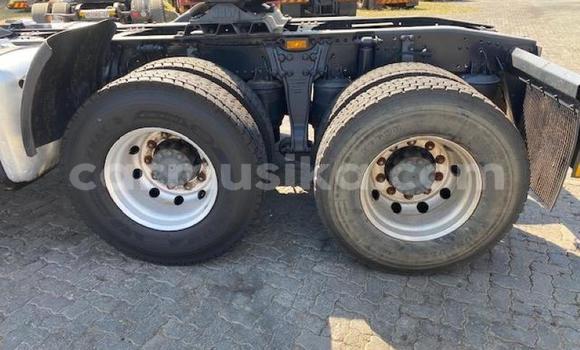 Acheter Occasion Utilitaire Mercedes‒Benz 2628 Blanc à Harare, Harare Acheter Occasion Utilitaire Mercedes‒Benz 2628 Blanc à Harare, Harare