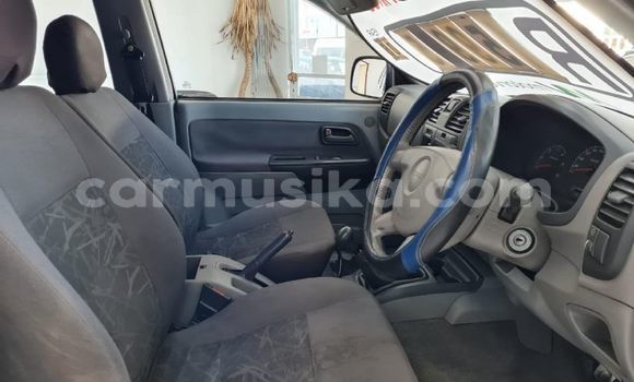 Acheter Occasion Voiture Isuzu KB Blanc à Beitbridge, Matabeleland South Acheter Occasion Voiture Isuzu KB Blanc à Beitbridge, Matabeleland South