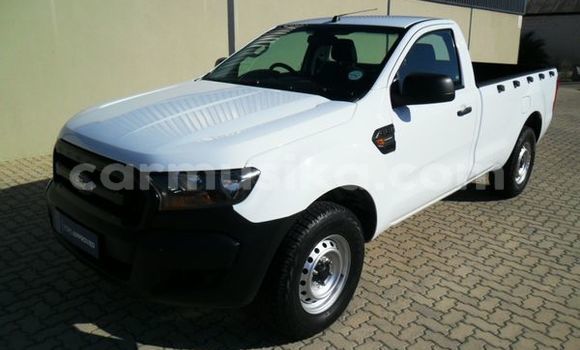 Acheter Occasion Voiture Ford Ranger Blanc à Beitbridge, Matabeleland South Acheter Occasion Voiture Ford Ranger Blanc à Beitbridge, Matabeleland South
