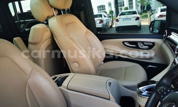 Acheter Occasion Voiture Mercedes‒Benz V-klasse Autre à Beitbridge, Matabeleland South Acheter Occasion Voiture Mercedes‒Benz V-klasse Autre à Beitbridge, Matabeleland South