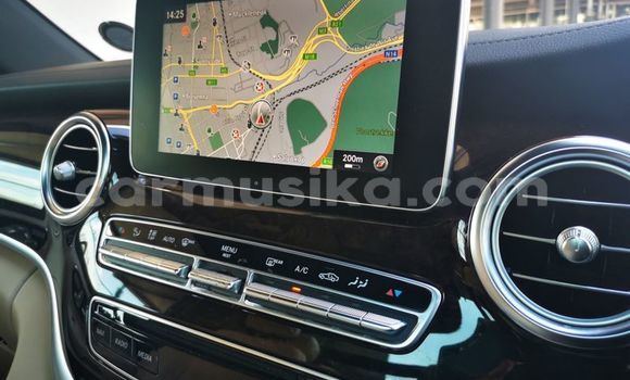 Acheter Occasion Voiture Mercedes‒Benz V-klasse Autre à Beitbridge, Matabeleland South Acheter Occasion Voiture Mercedes‒Benz V-klasse Autre à Beitbridge, Matabeleland South