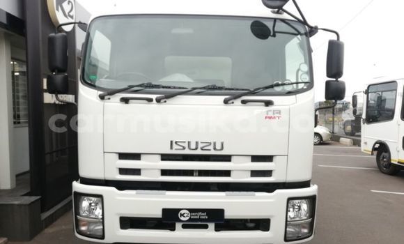 Acheter Occasion Utilitaire Isuzu FTR 850 Blanc à Beitbridge, Matabeleland South Acheter Occasion Utilitaire Isuzu FTR 850 Blanc à Beitbridge, Matabeleland South