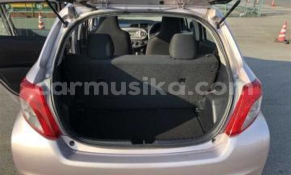 Tenga Tsaru Toyota Vitz Zvimwe Mota in Beitbridge in Matabeleland South Tenga Tsaru Toyota Vitz Zvimwe Mota in Beitbridge in Matabeleland South