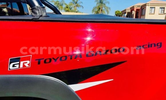 Tenga Tsaru Toyota Hilux Zvimwe Mota in Beitbridge in Matabeleland South Tenga Tsaru Toyota Hilux Zvimwe Mota in Beitbridge in Matabeleland South