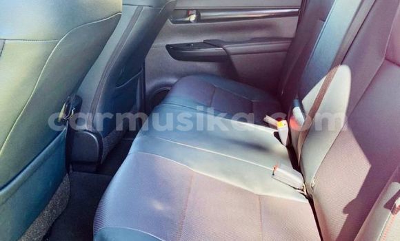 Tenga Tsaru Toyota Hilux Zvimwe Mota in Beitbridge in Matabeleland South Tenga Tsaru Toyota Hilux Zvimwe Mota in Beitbridge in Matabeleland South